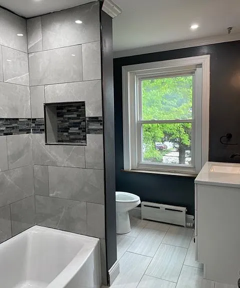302 W Freedley St — Photo 28
