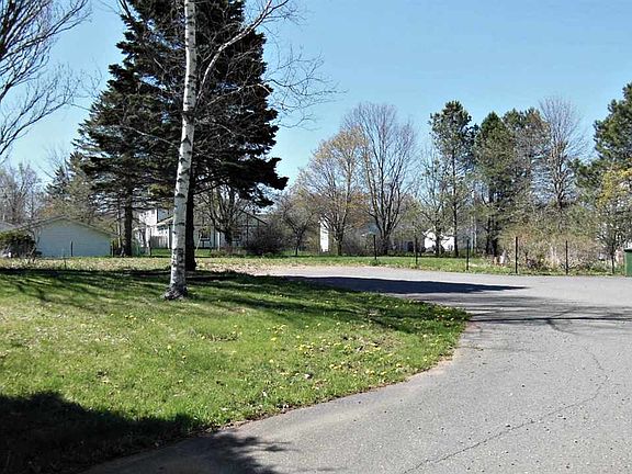 5th image of 22 Longworth Ave