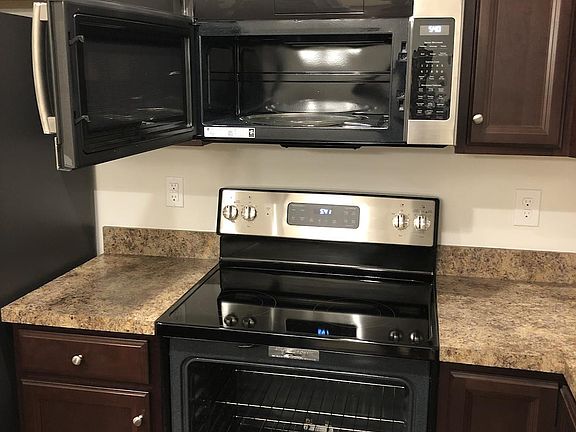 4th image of 8974 Ringview Dr #8974