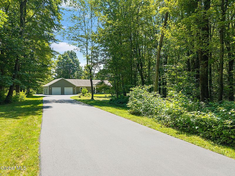 2nd image of 1160 Ridge Road
