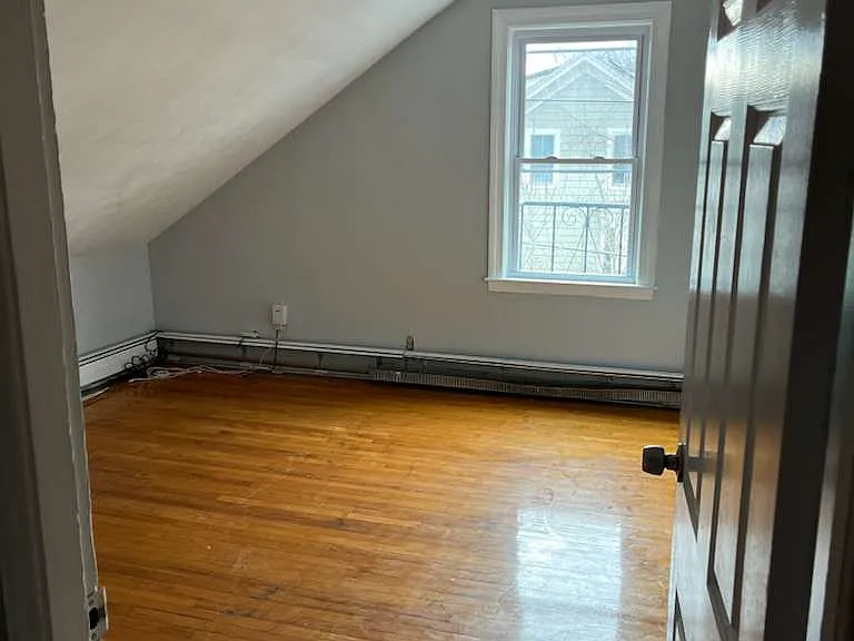 37 Hudson St #1 — Photo 5