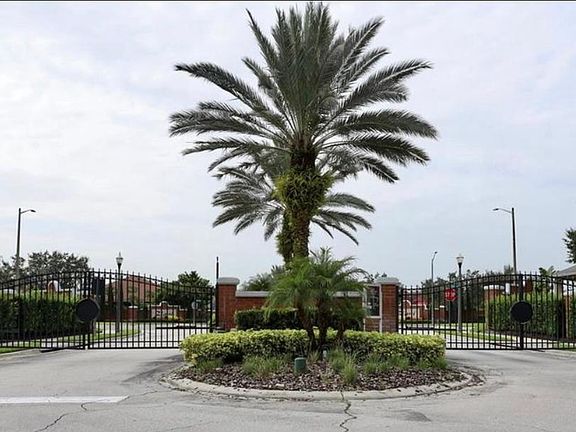 4th image of 10087 Shadow Creek Dr