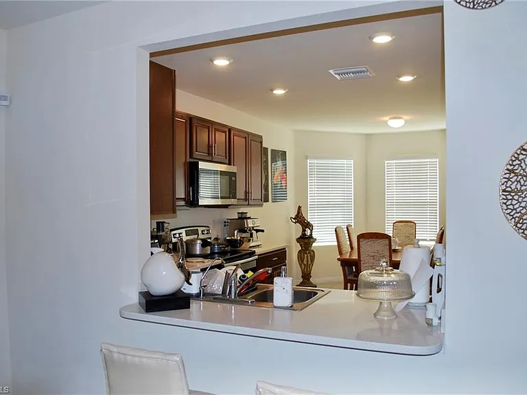 1217 Santa Barbara Blvd N — Photo 3