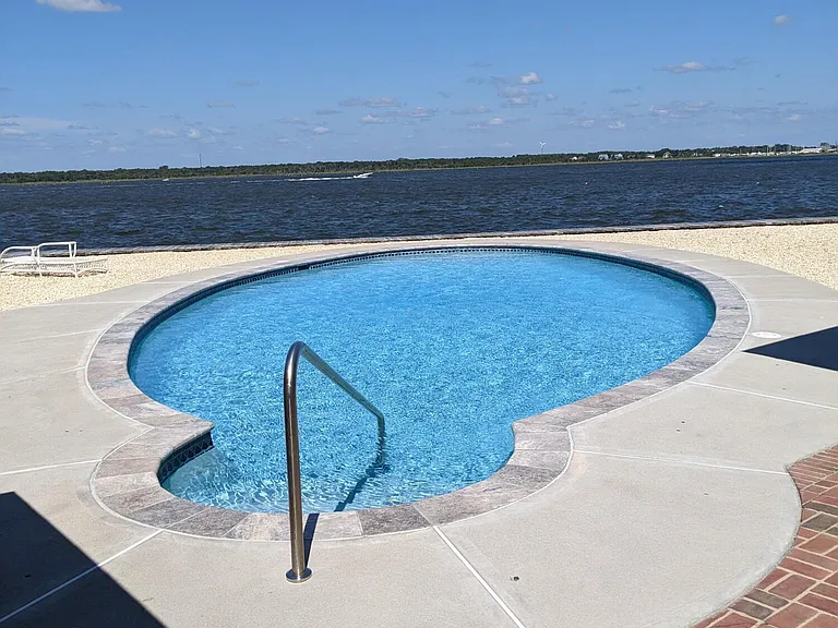 127 Curtis Point Dr — Photo 26