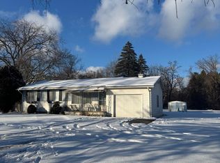 4047 E Maple Ave, Grand Blanc, MI 48439