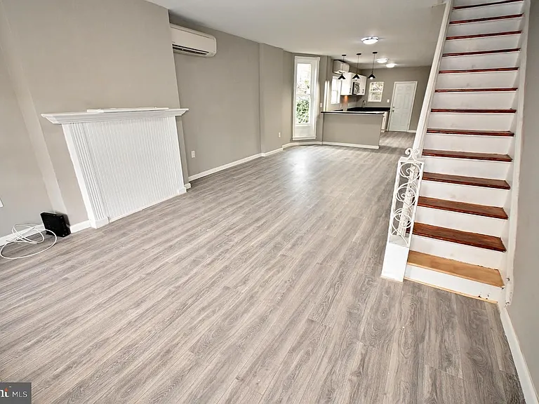 614 N Frazier St — Photo 17