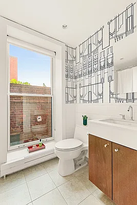 Sold by Compass | media 17