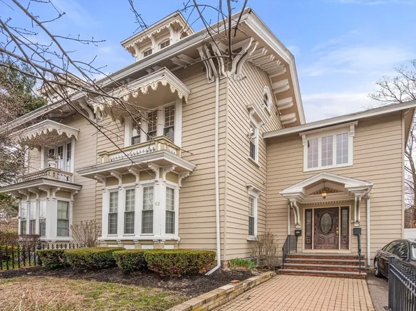 62 Winthrop St #2, Roxbury, MA 02119