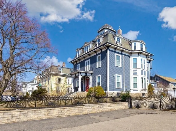44 Mill St #3, Dorchester, MA 02122