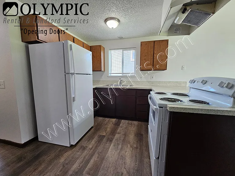 10740 Littlerock Rd SW #G1-4 — Photo 4