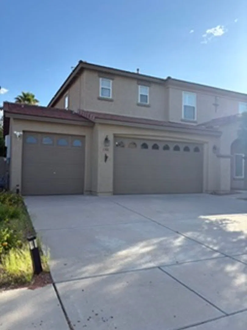 Spacious Tucson Home with Private Pool, Spa & Mountain Views — Photo 1