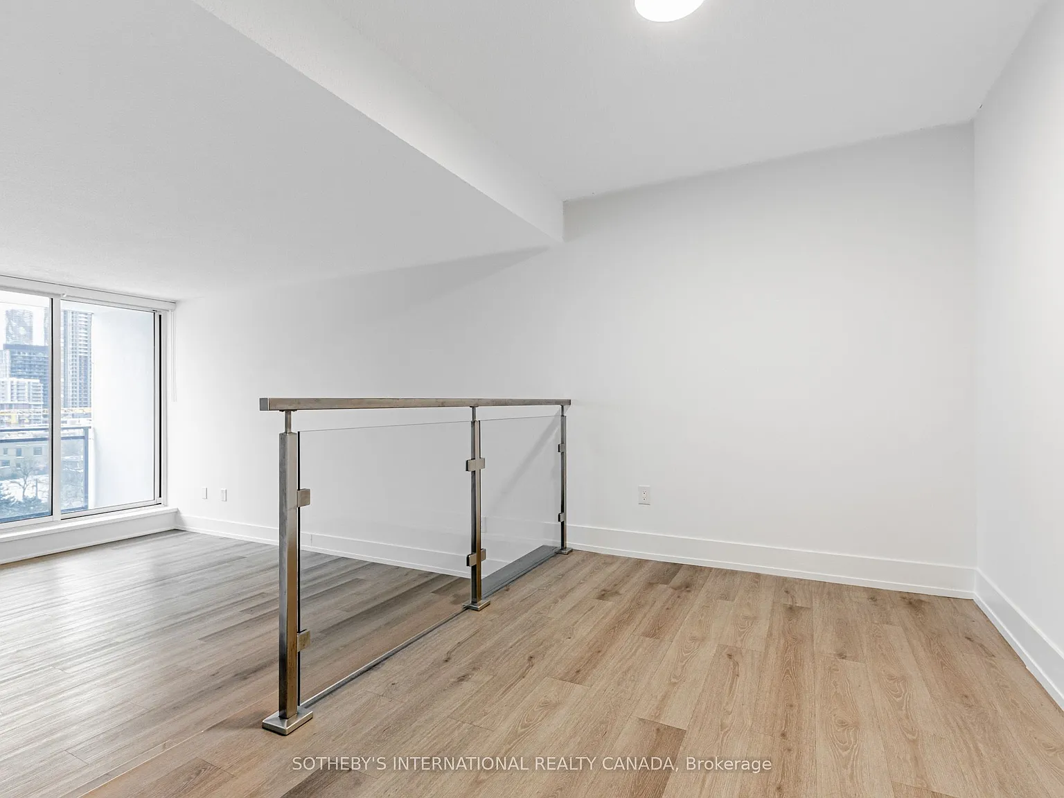 2 bed, $2,770 — Photo 3