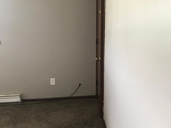 2nd image of 2853 G St