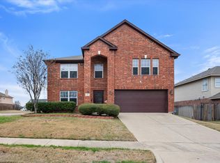 301 Heritage Dr, Crowley, TX 76036