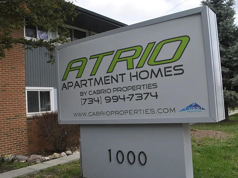 Atrio Apartments — Photo 5