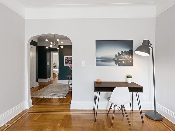 5th image of 345 Montgomery St APT 6O