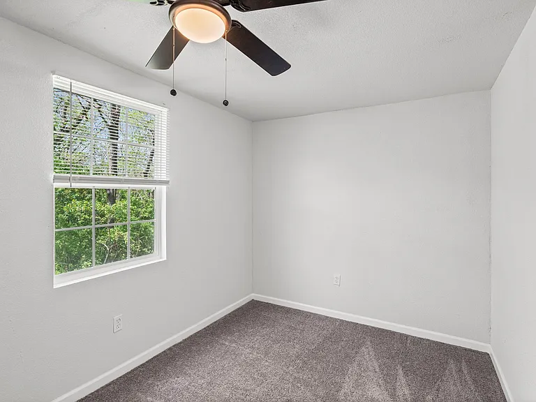 6938 Askew Ave — Photo 19