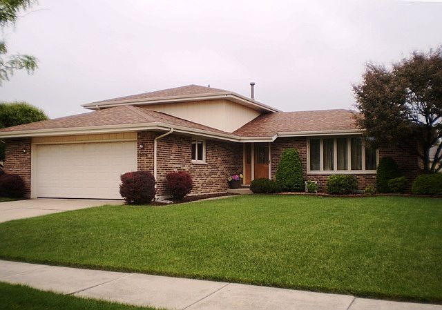 1st image of 9014 W 178th St