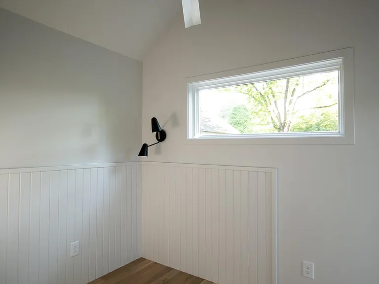 297 Morton Ave #BACK HOUSE — Photo 40