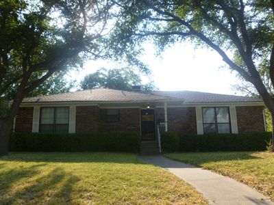 233 Valleyglen Dr, Desoto, TX, 75115