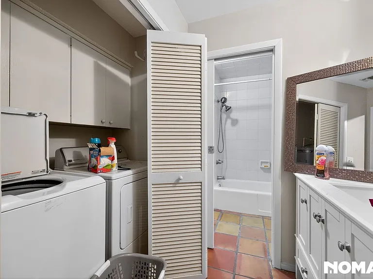 5314 Oak Bay Dr E — Photo 19
