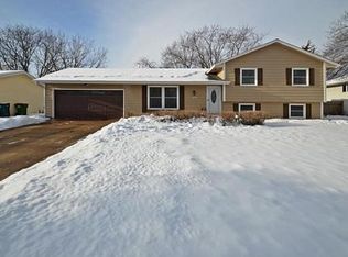 10270 Quinn St NW, Coon Rapids, MN 55433