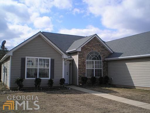 1st image of 1672 Village Place Cir NE