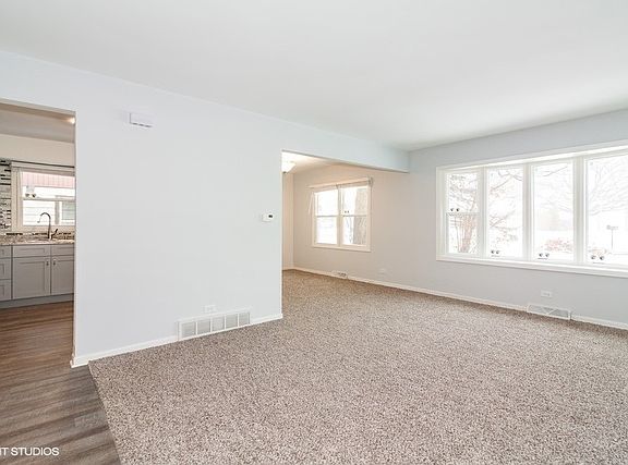 2nd image of 4116 Liberty Blvd