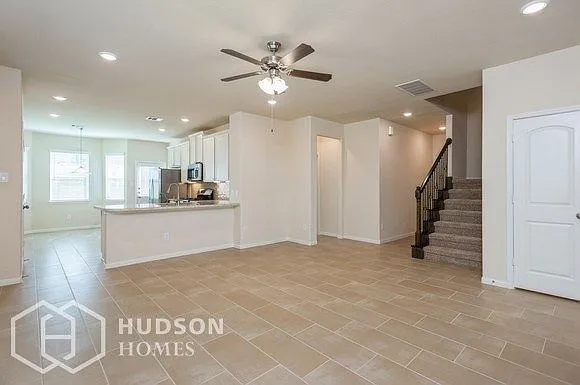 Building Photo - 18637 Birch Orchard Ct