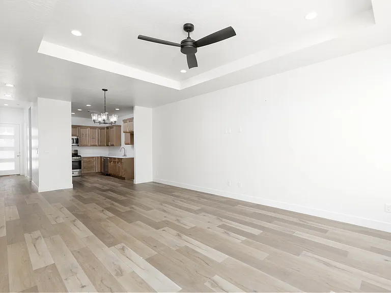2140 W 320 S — Photo 7