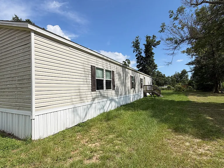 4220 Barber St — Photo 1