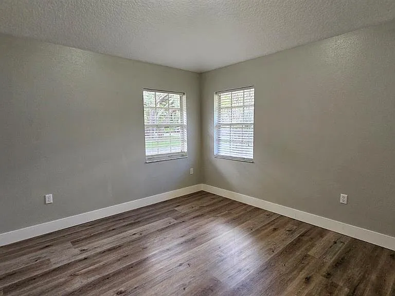 18720 Oak Way Dr — Photo 24
