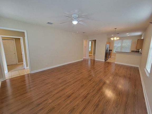 4th image of 3256 Newberry Blvd