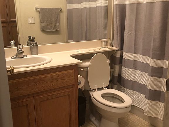 5th image of 964 Trafalgar Cir