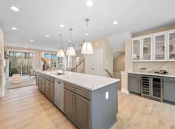 The Blueridge at Watkins Mill Station Floor Plan, 3-5 BR, 3-4 BA, 2-Car Garage, Townhomes in MD, Cra