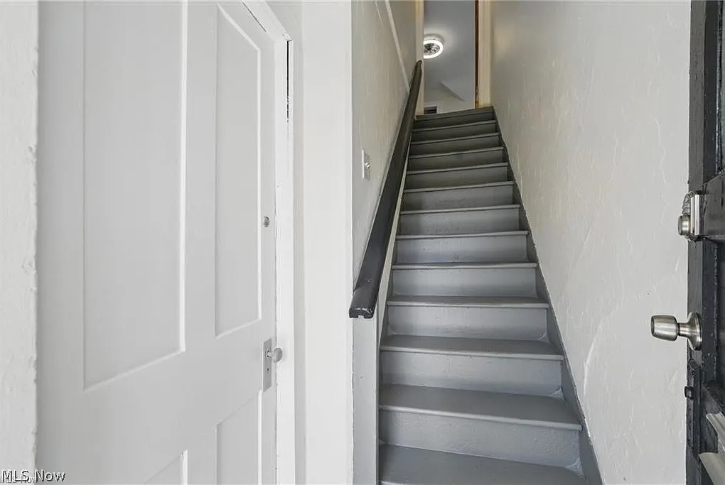 2 bed, $1,795 — Photo 3