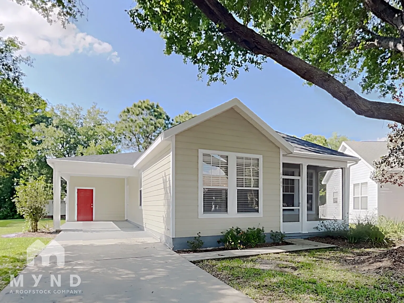 3 bed, 2.0 bath, 1232 sqft, $1,905 — Photo 1
