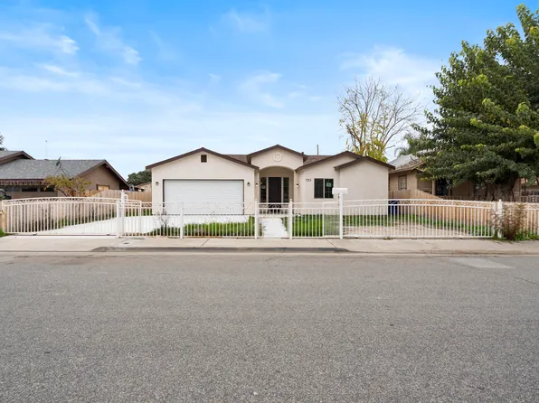 753 N Brundage Avenue, Farmersville, CA 93223