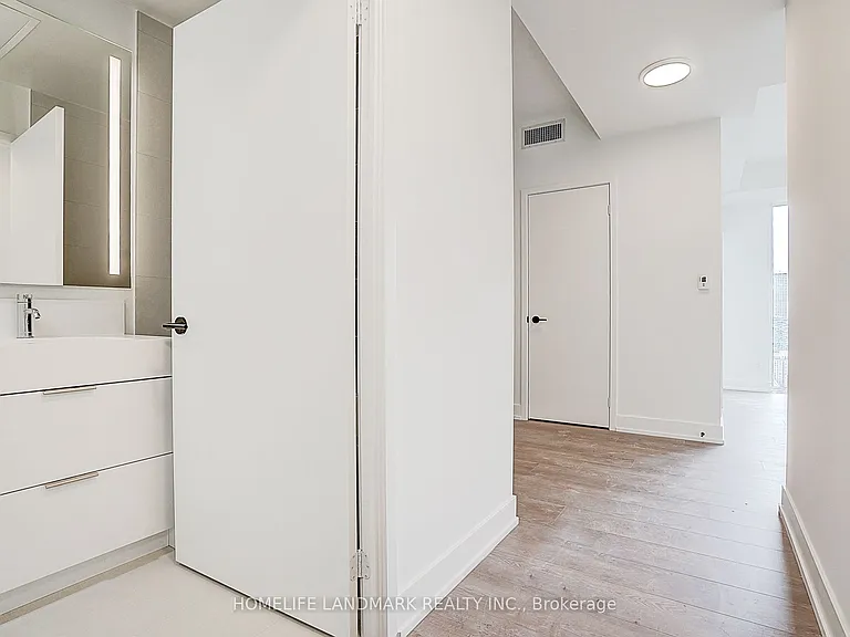 308 Jarvis St #1912 — Photo 8