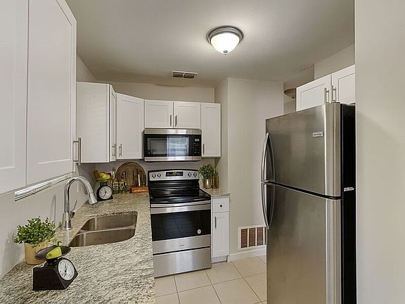 3rd image of 5703 S 79th St