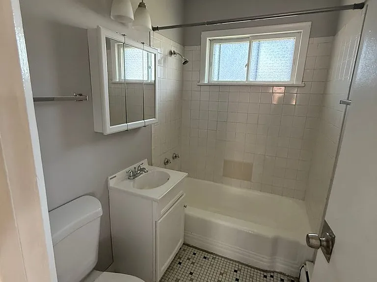 Astoria Commons Apartments — Photo 7