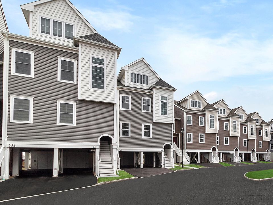 2nd image of 5 Atlantic Ave #322