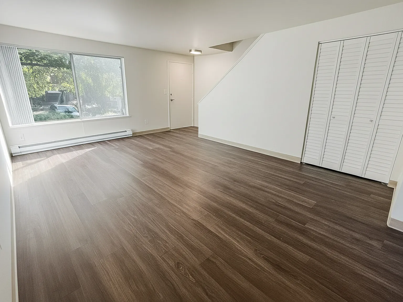 LC125th Townhomes — Photo 3