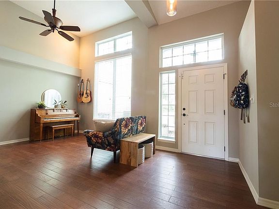 2nd image of 1236 Brampton Pl