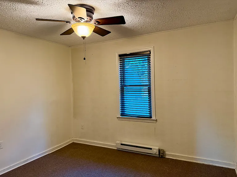 241 Harpers Hollow Ln — Photo 7