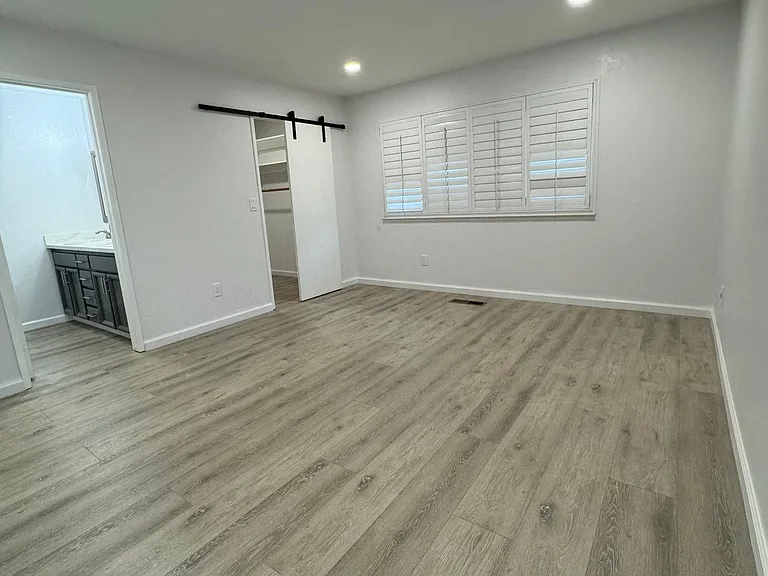 6274 Joaquin Murieta Ave #D — Photo 9