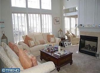 2nd image of 120 Lantana Dr