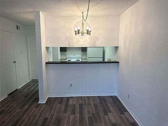 3rd image of 2814 S Bartell Dr APT 13