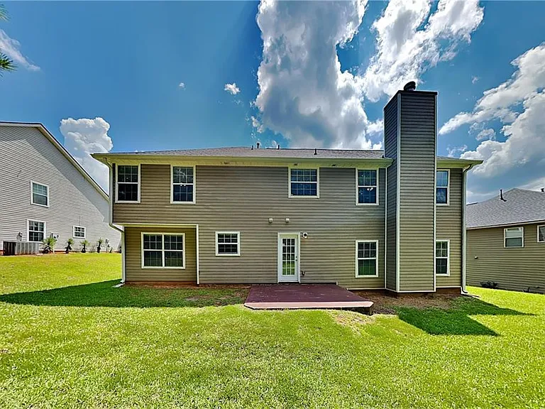 98 Margaret Xing — Photo 15