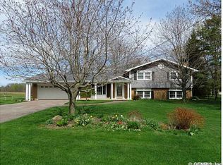 5676 Walworth Rd, Ontario, NY 14519